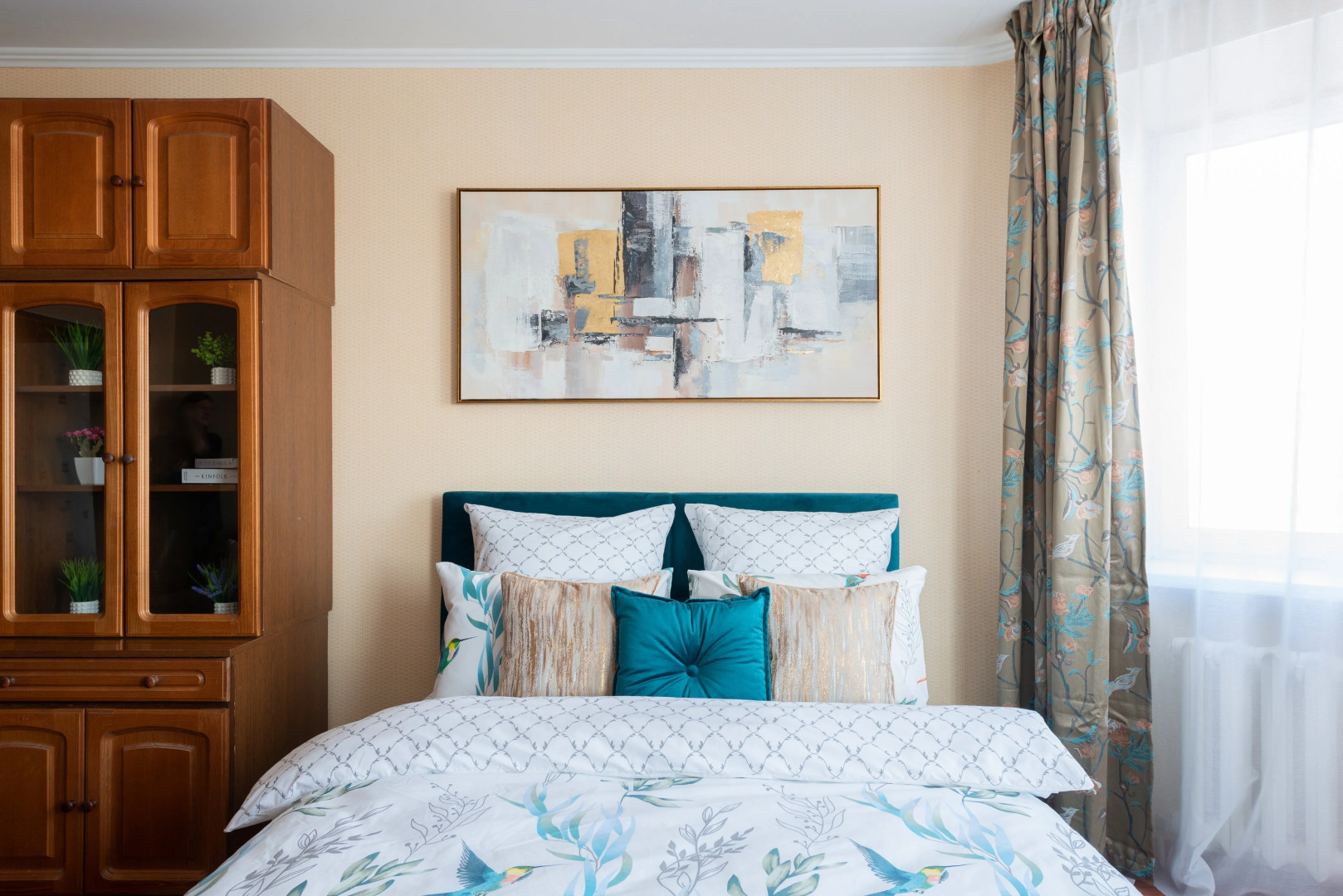 Апартаменты Стильная Квартира с Видом на Мост Влюбленных