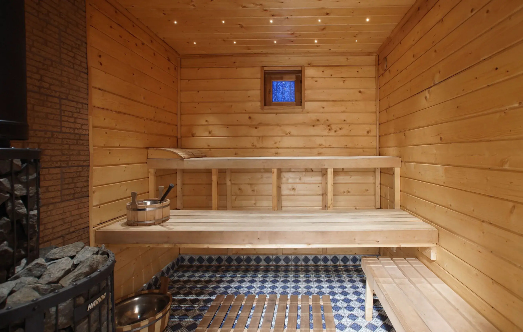 Частный дом уютный с сауной и камином