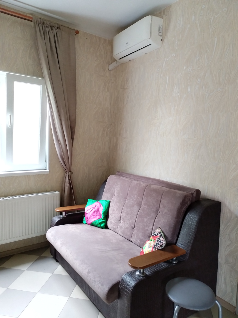 Апартаменты на Широкой