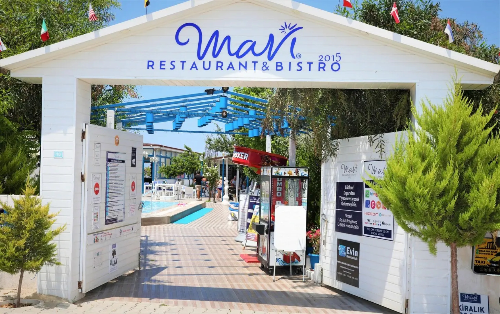 Апартаменты Mavi Restaurant & Apartments 1