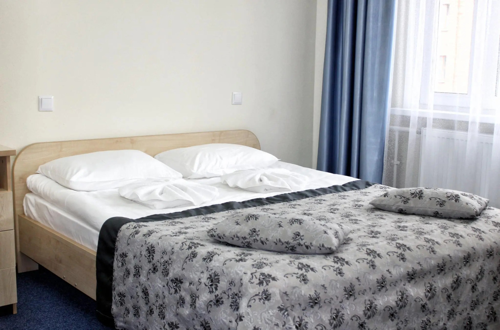 Отель Ист Тайм TGB