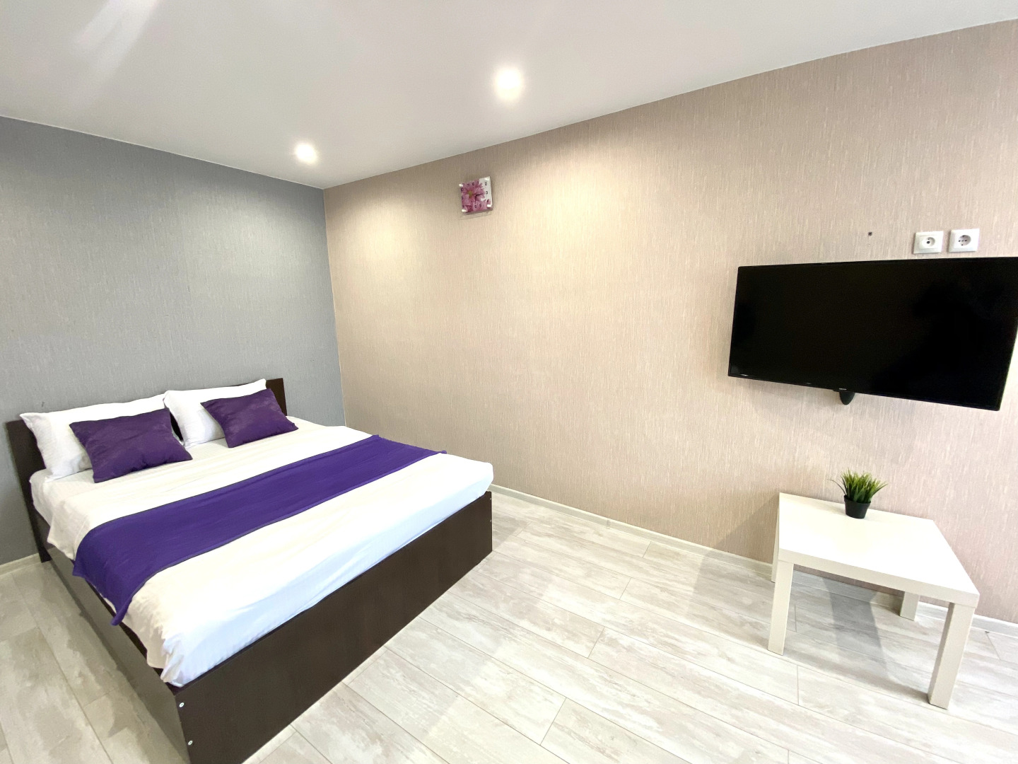 Апартаменты Kvartiry54 на Универмаге на Ленина 52