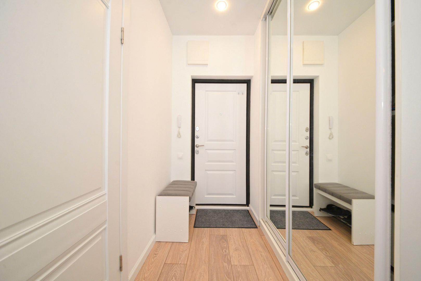 Квартира красивая рядом с ЖД вокзалом  ЖК Машков
