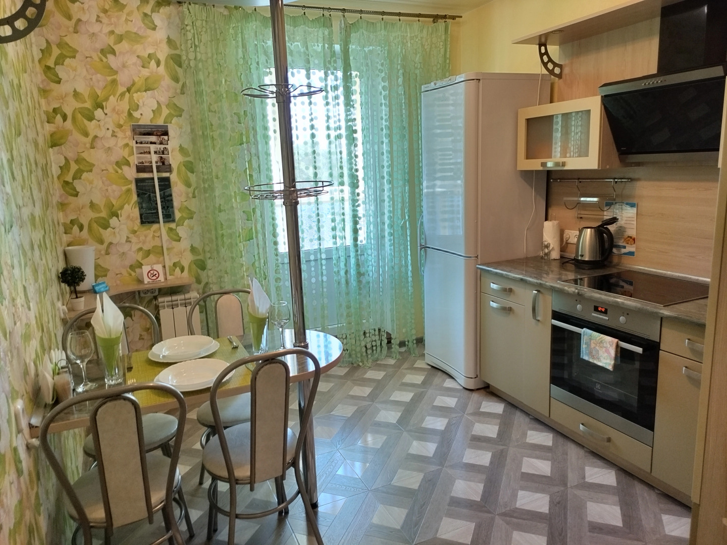 Апартаменты Заслонова 70 (1)