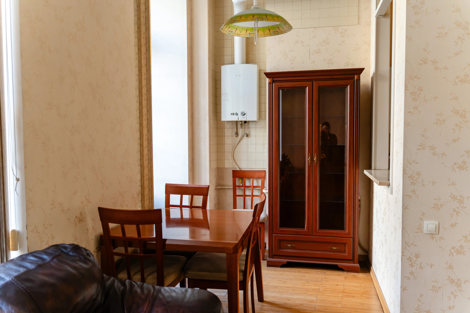 Современная квартира Невский 13 с балконом и парковкой