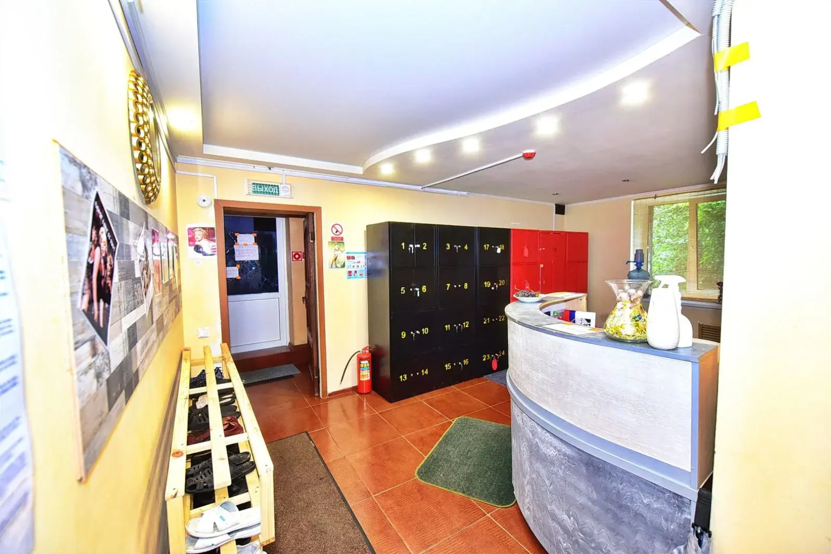 Хостел МОНРО