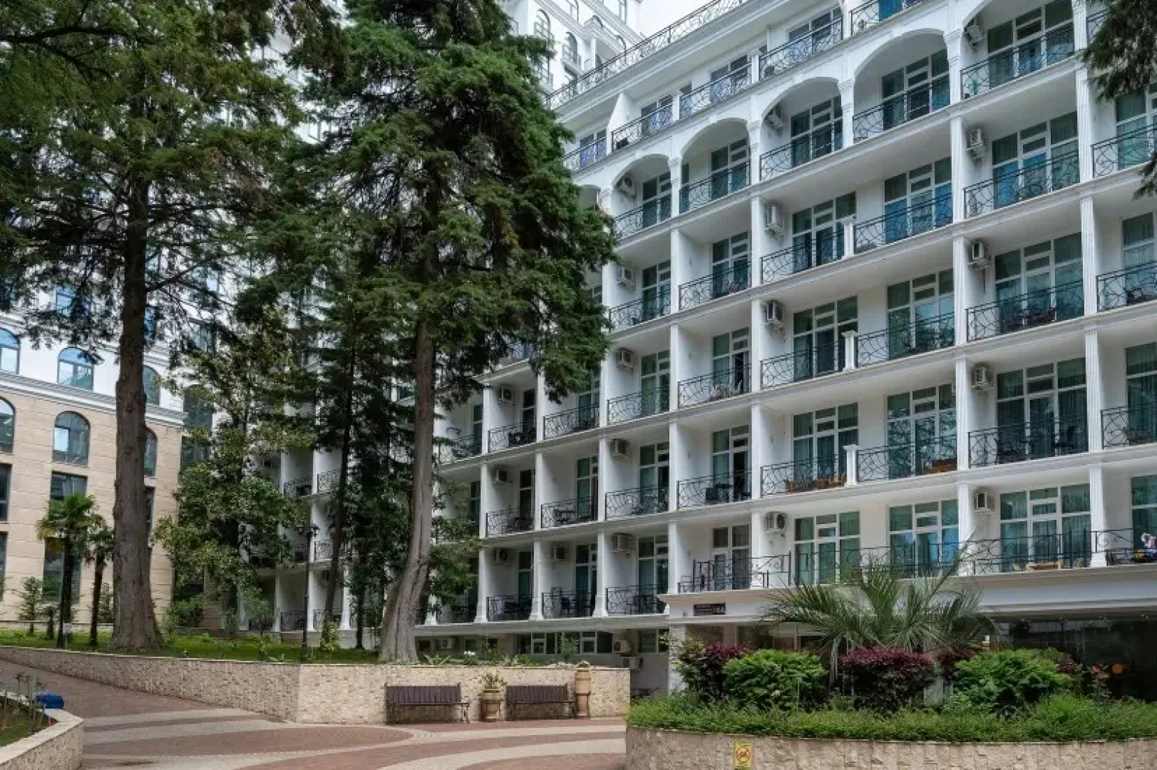 Апартаменты в живописном районе Сочи