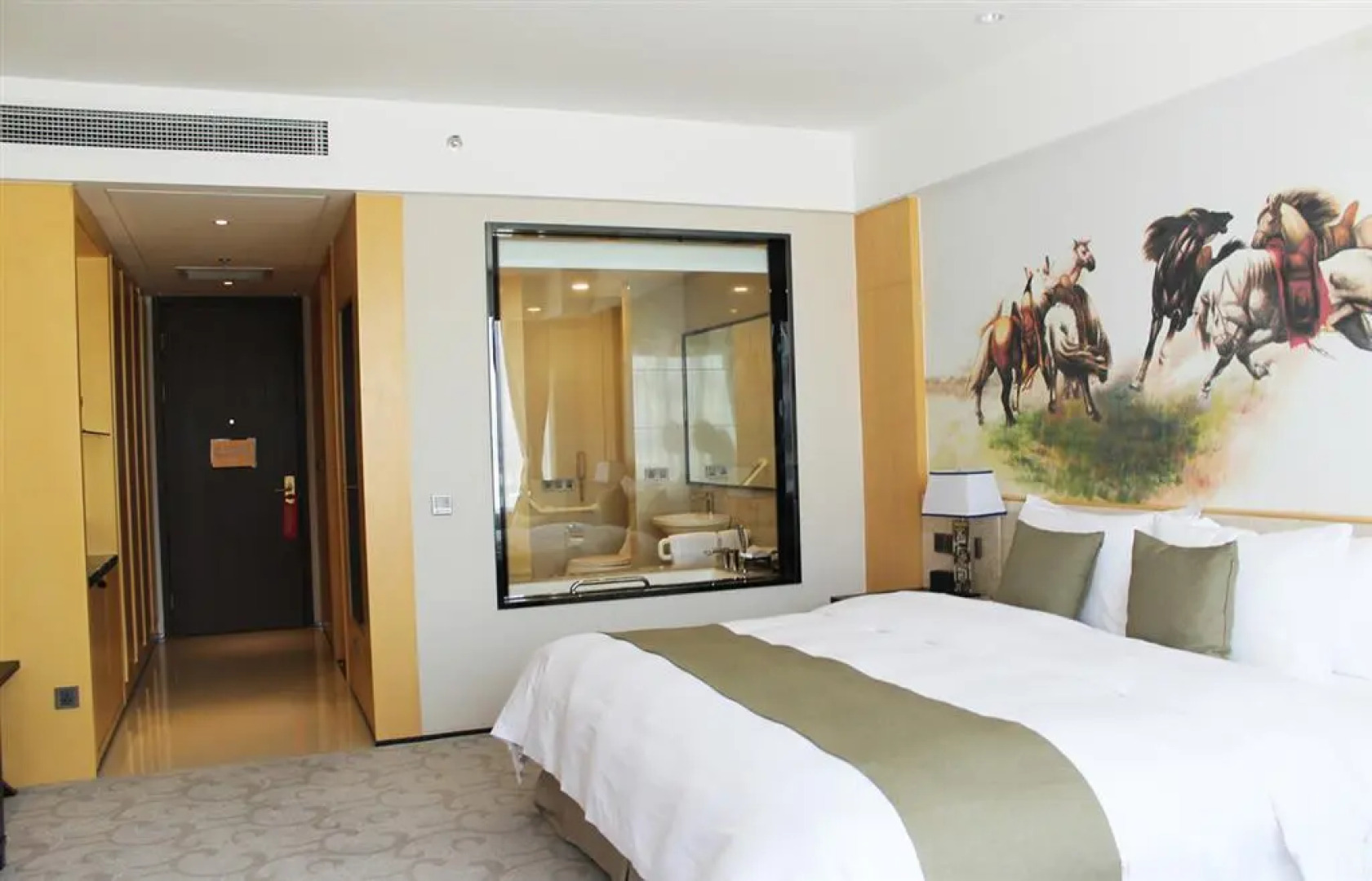 Отель Hotels & Preference Hualing Tbilisi