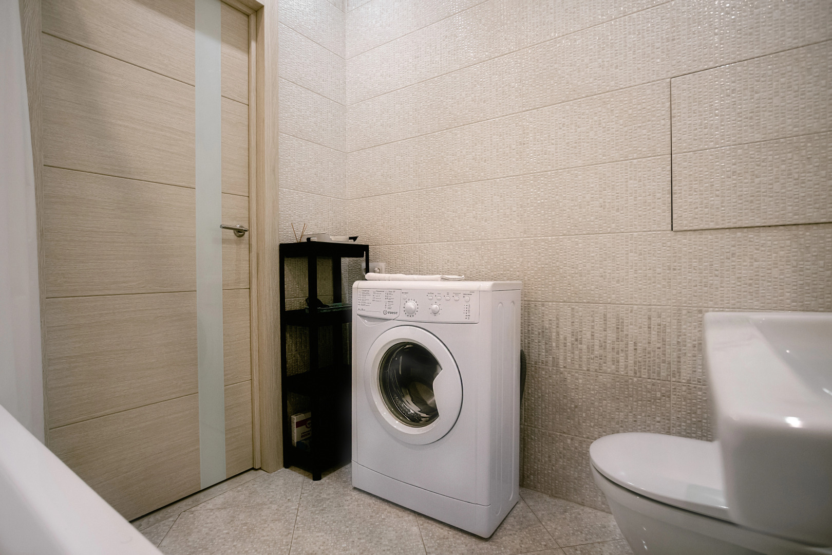 Апартаменты Lalapart Tiffany на 27 этаже небоскреба Савеловский Сити