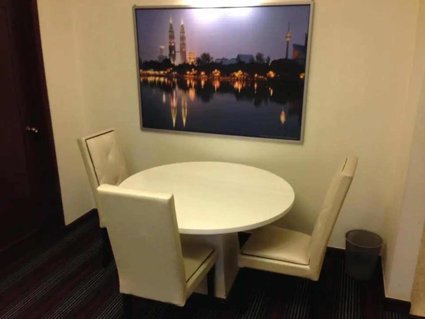 Апартаменты Berjaya Time Square