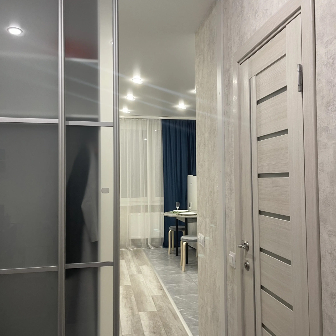 Квартира Очень Уютная  у Железнодорожного Вокзала и Метро в Нижнем Новгороде Июльских Дней