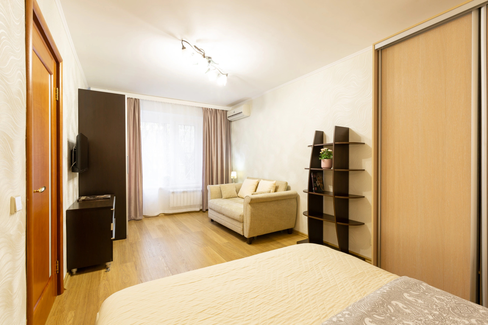 Квартира на Усиевича 25 к2