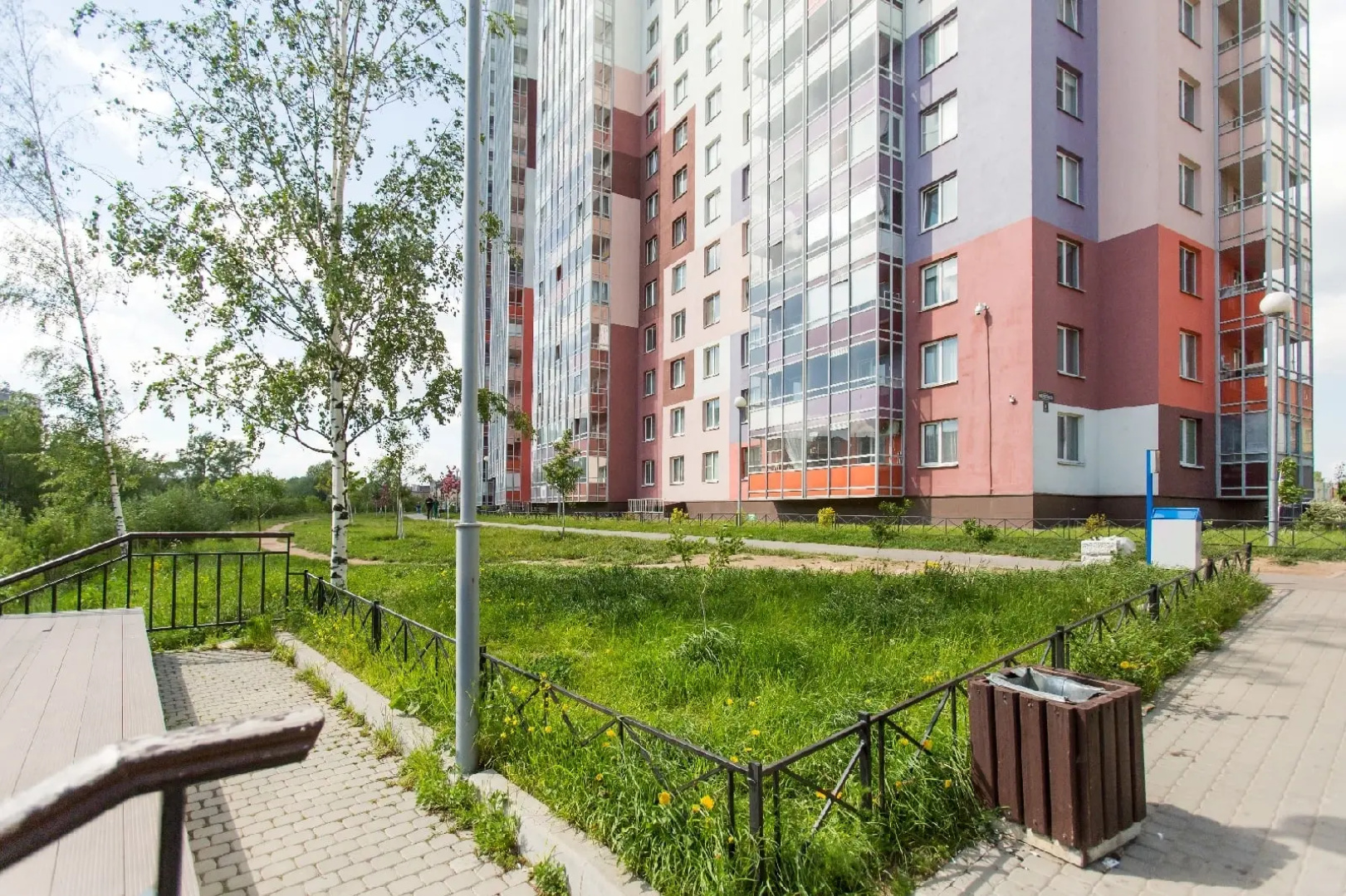 Квартира Yellow Apart рядом с Метро Ладожская