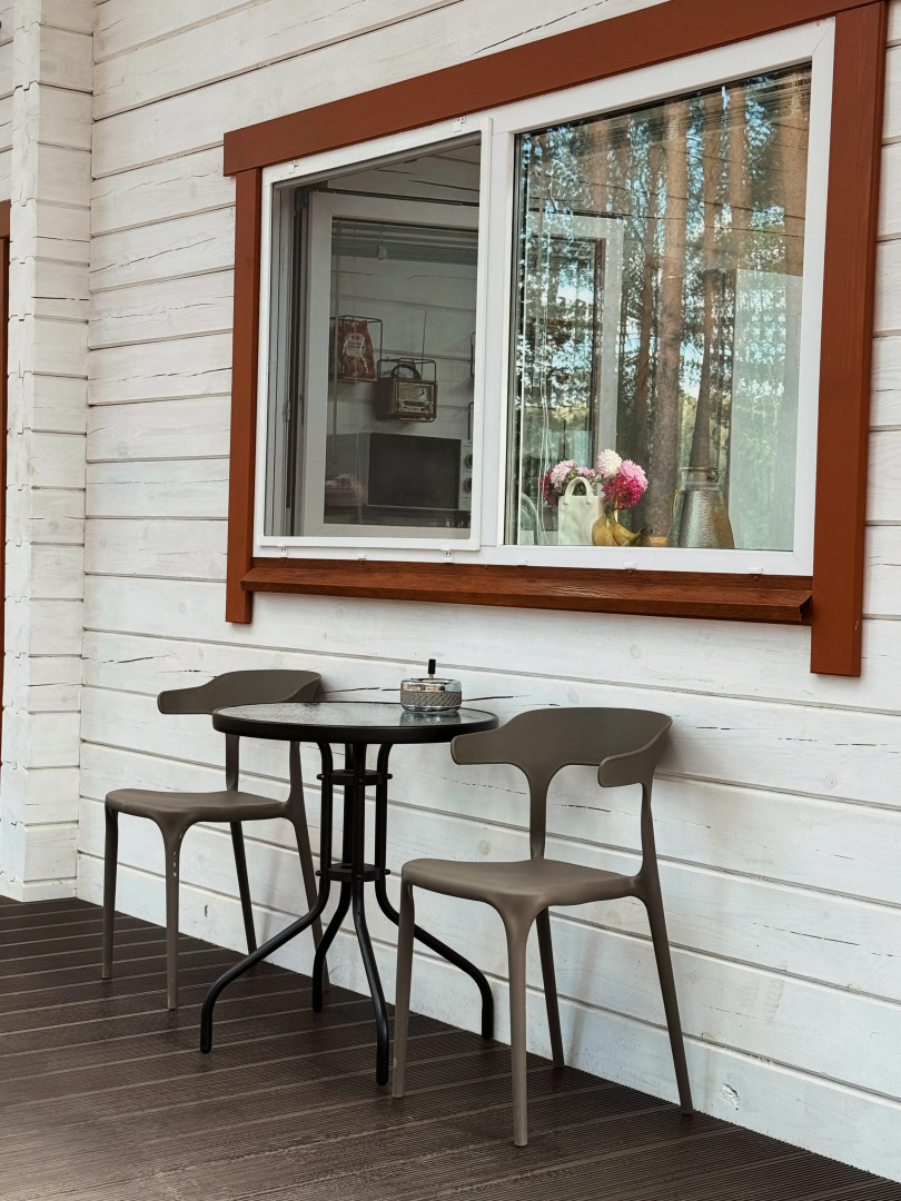 Частный дом Белый и сосны