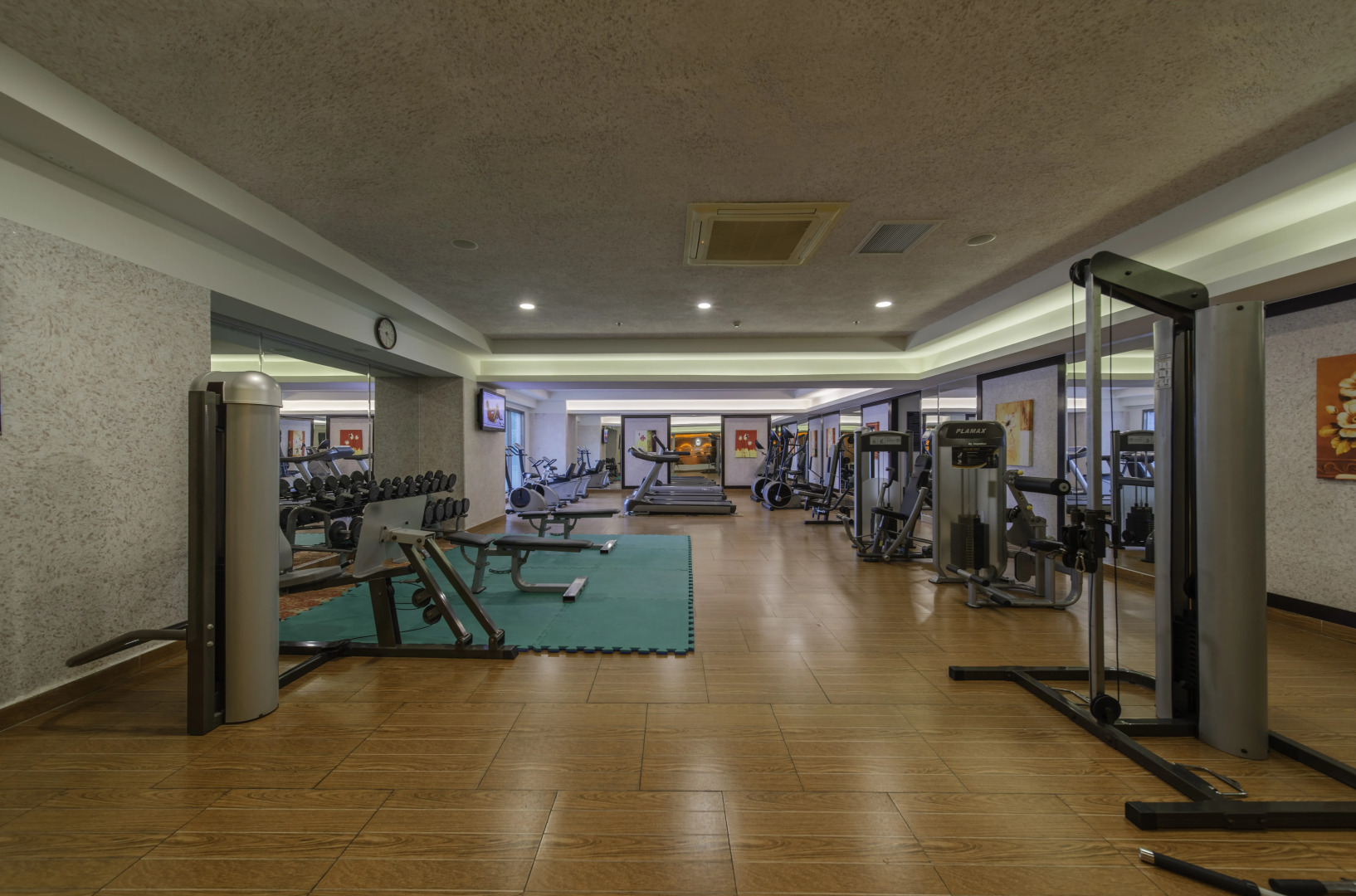 Отель Premier Havana Nha Trang Hotel