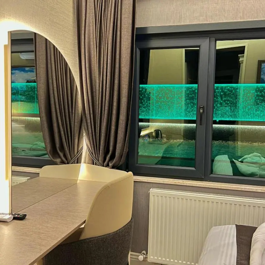 MQ Hotel Suites & SPA