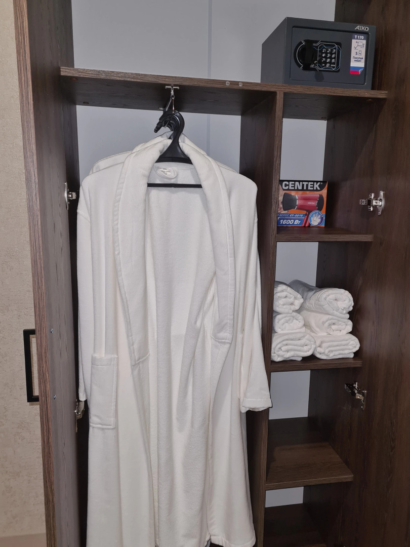 Отель Гостиничный Комплекс Петровский