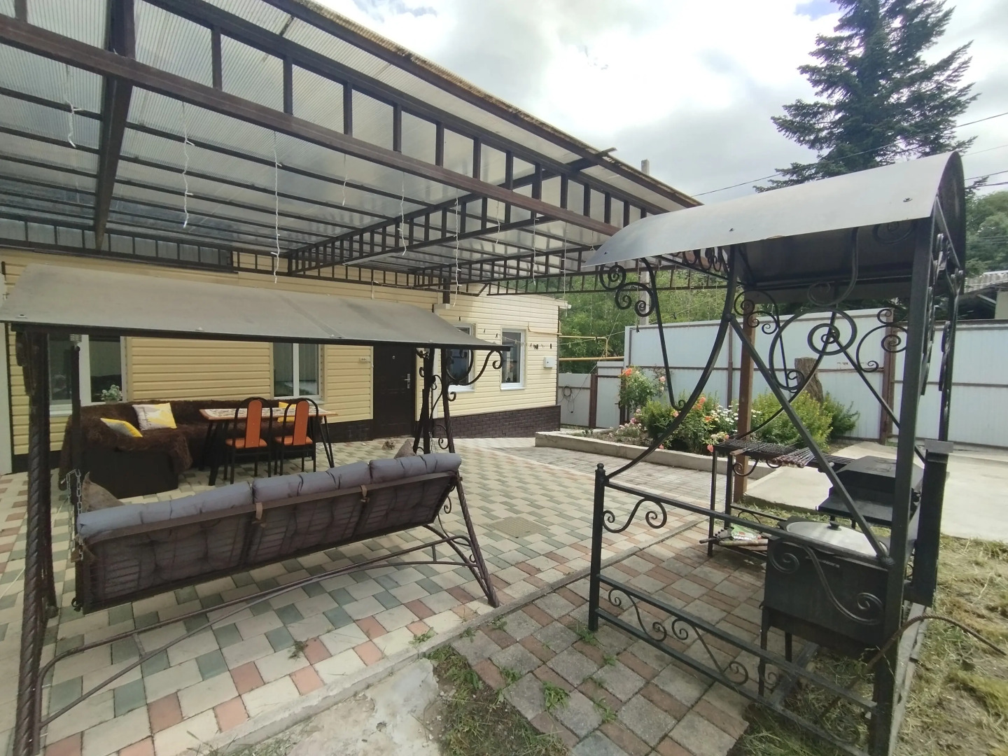 Гостевой дом Дом в Курортной зоне