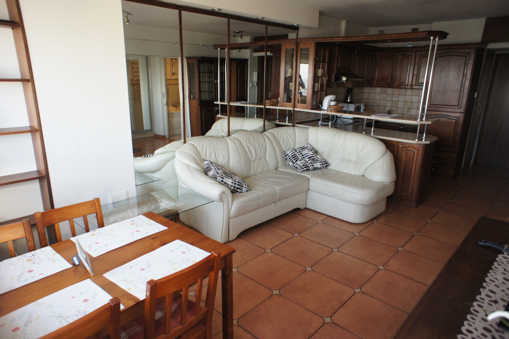 Апарт-Отель BonApartments