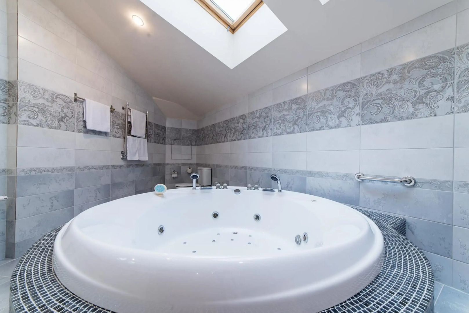 Отель Виктория