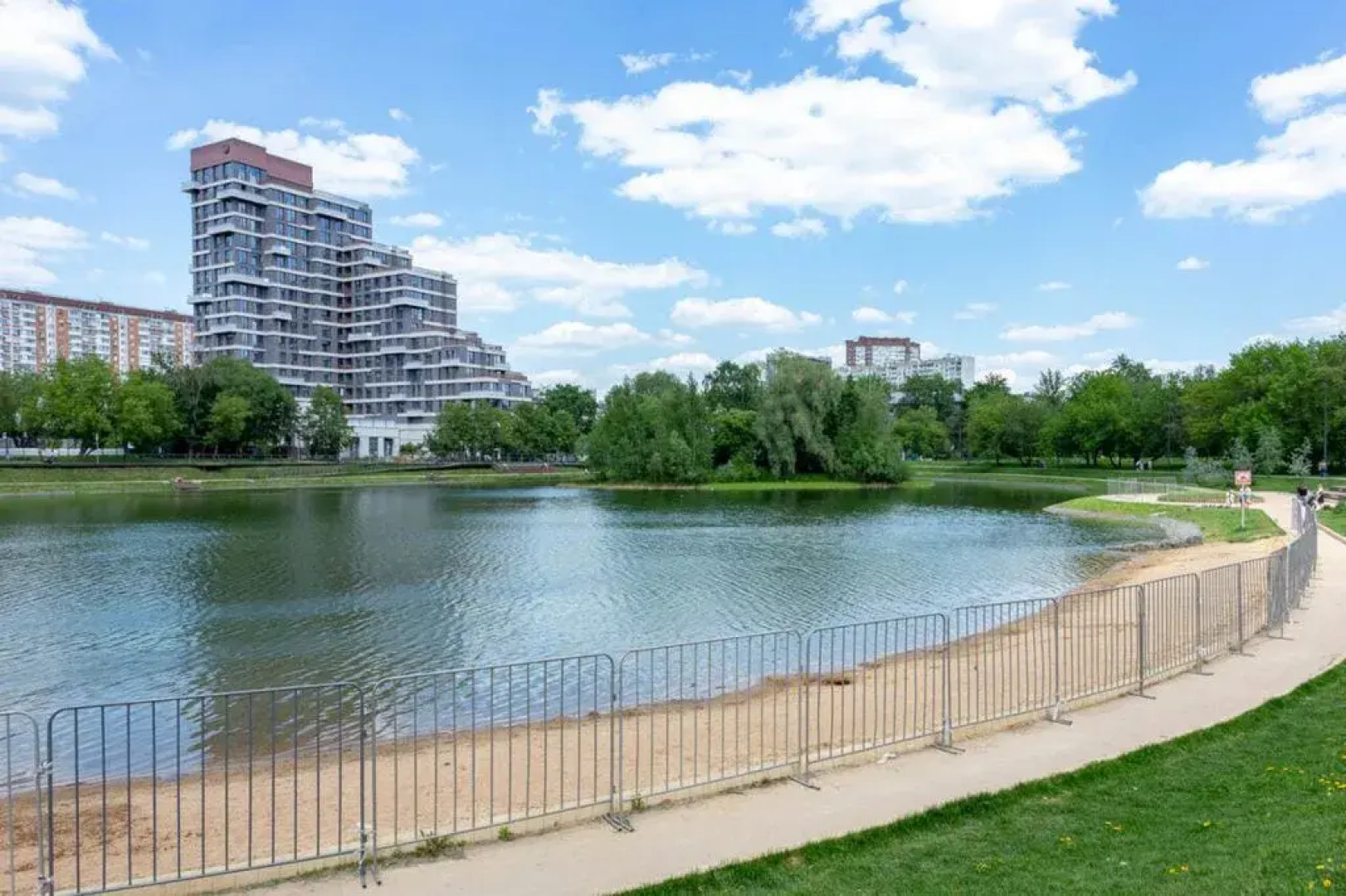 Квартира Студия ТутУют в ЖК Афи Тауэр