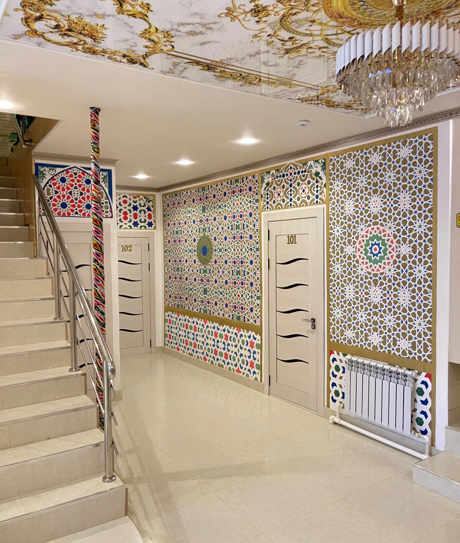 Отель Nanosh East