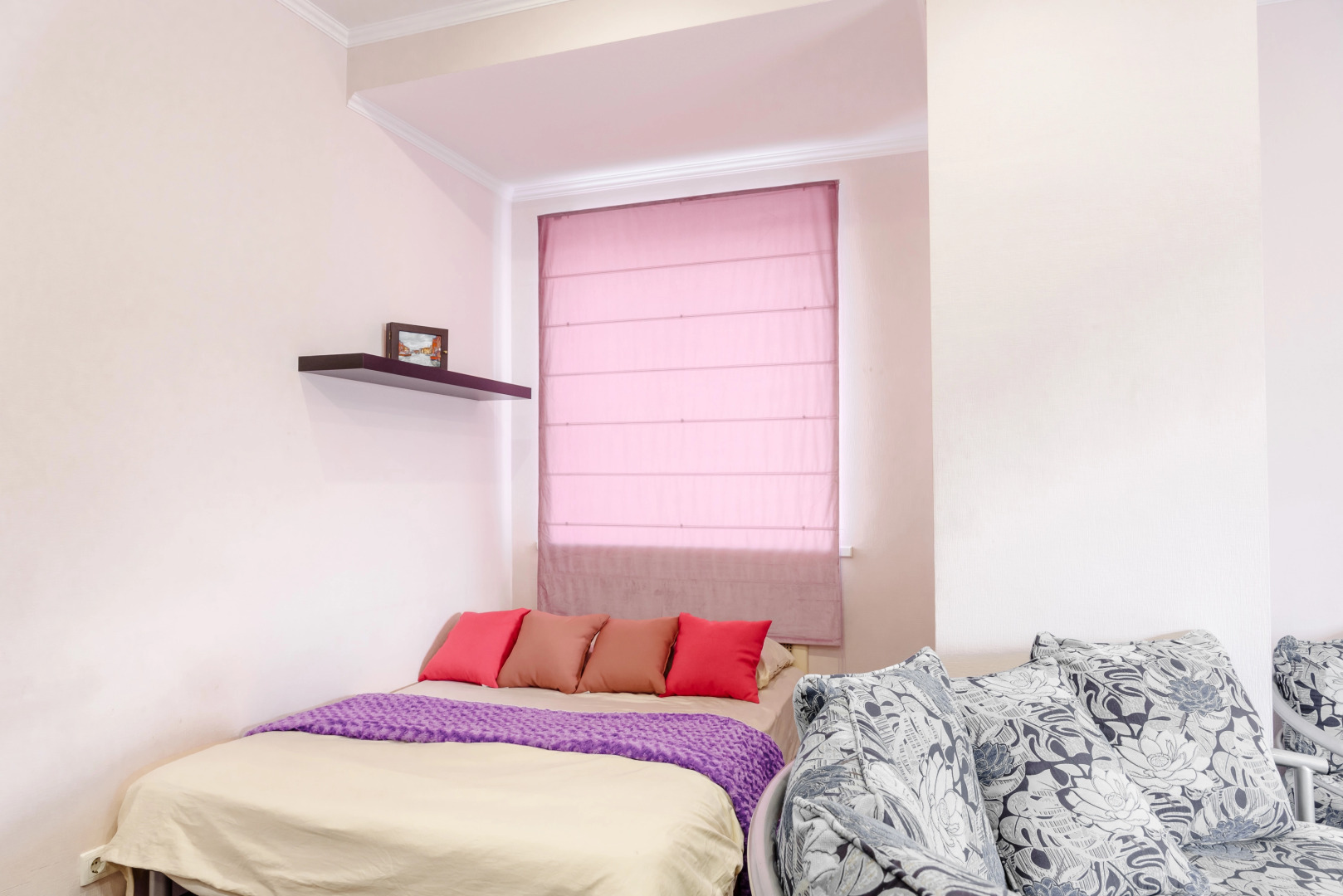 Апартаменты в Центре На 1 Линии с Видом на Крейсер Михаил Кутузов Море и Форумную Площадь от LetoAрart