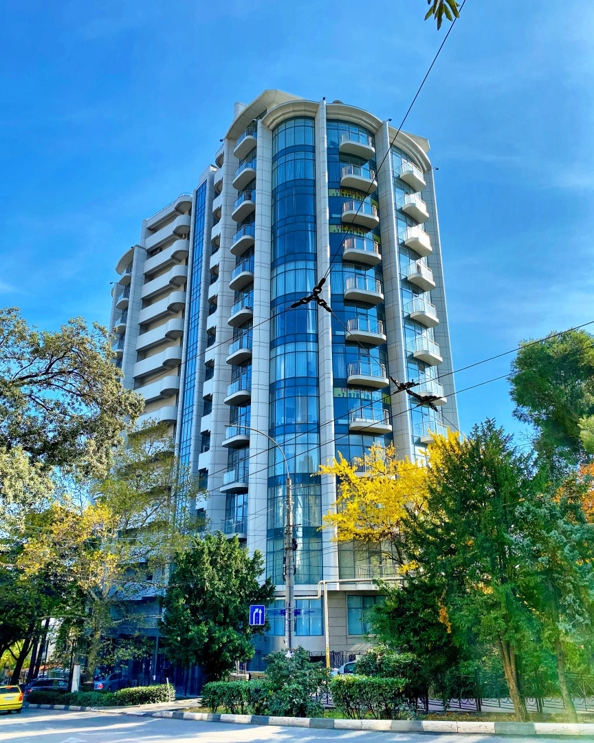 Апартаменты на Набережной Ялты с Видом на Море