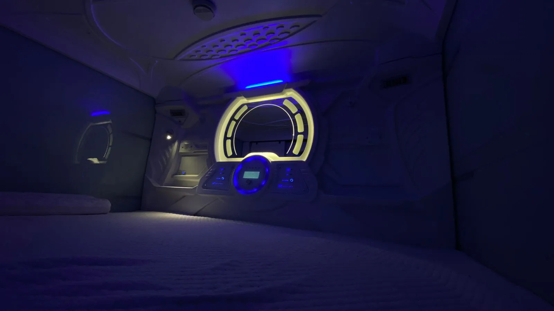 Will Capsule Hotel Expo Guadalajara