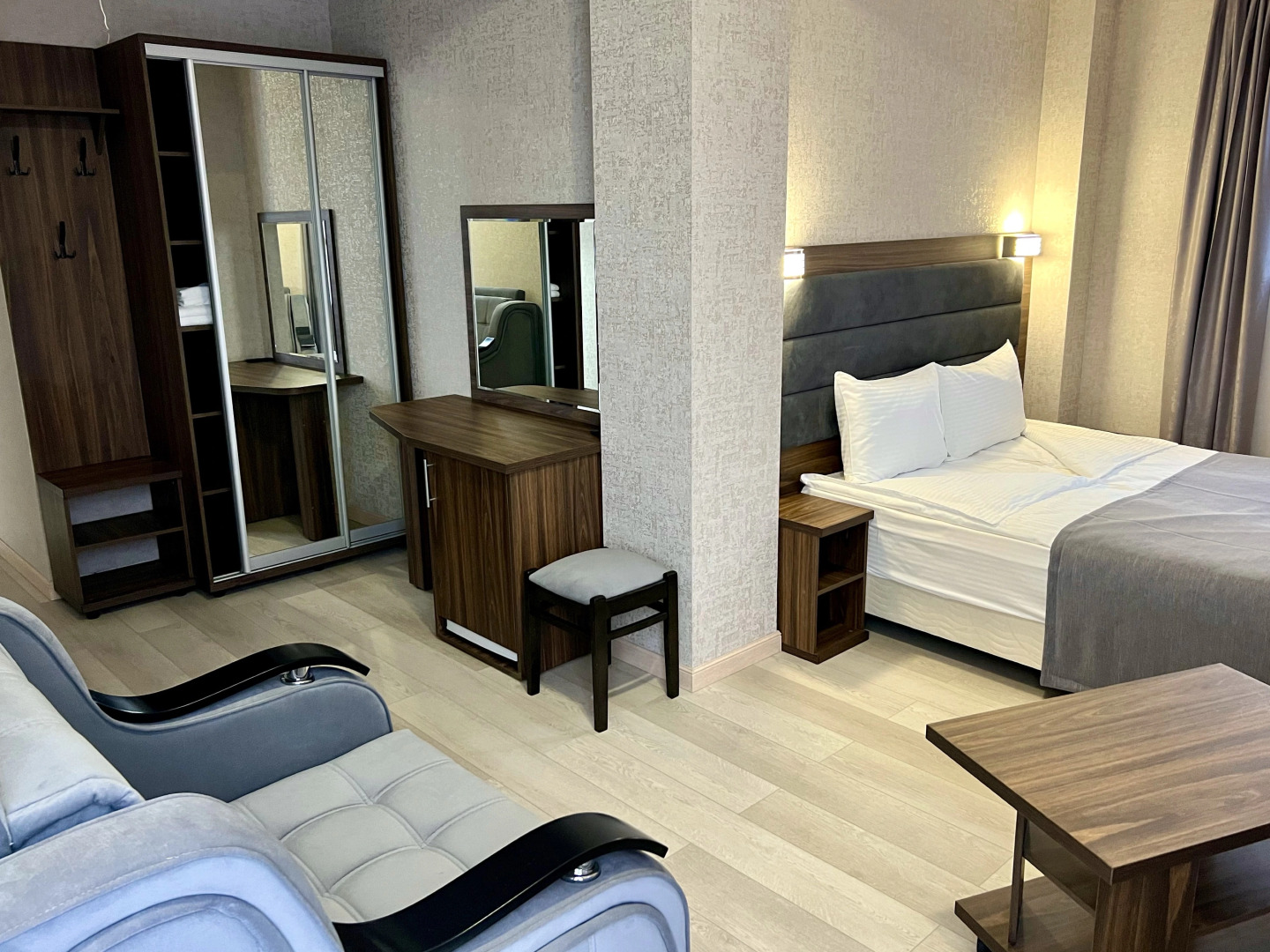 Отель Мариано