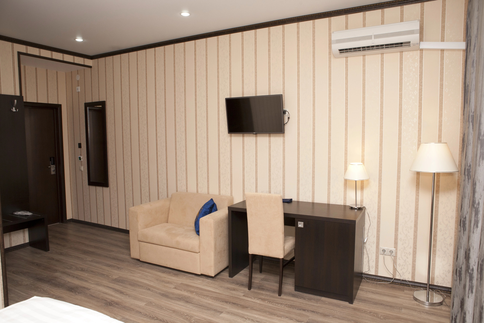 Отель Gold Shark