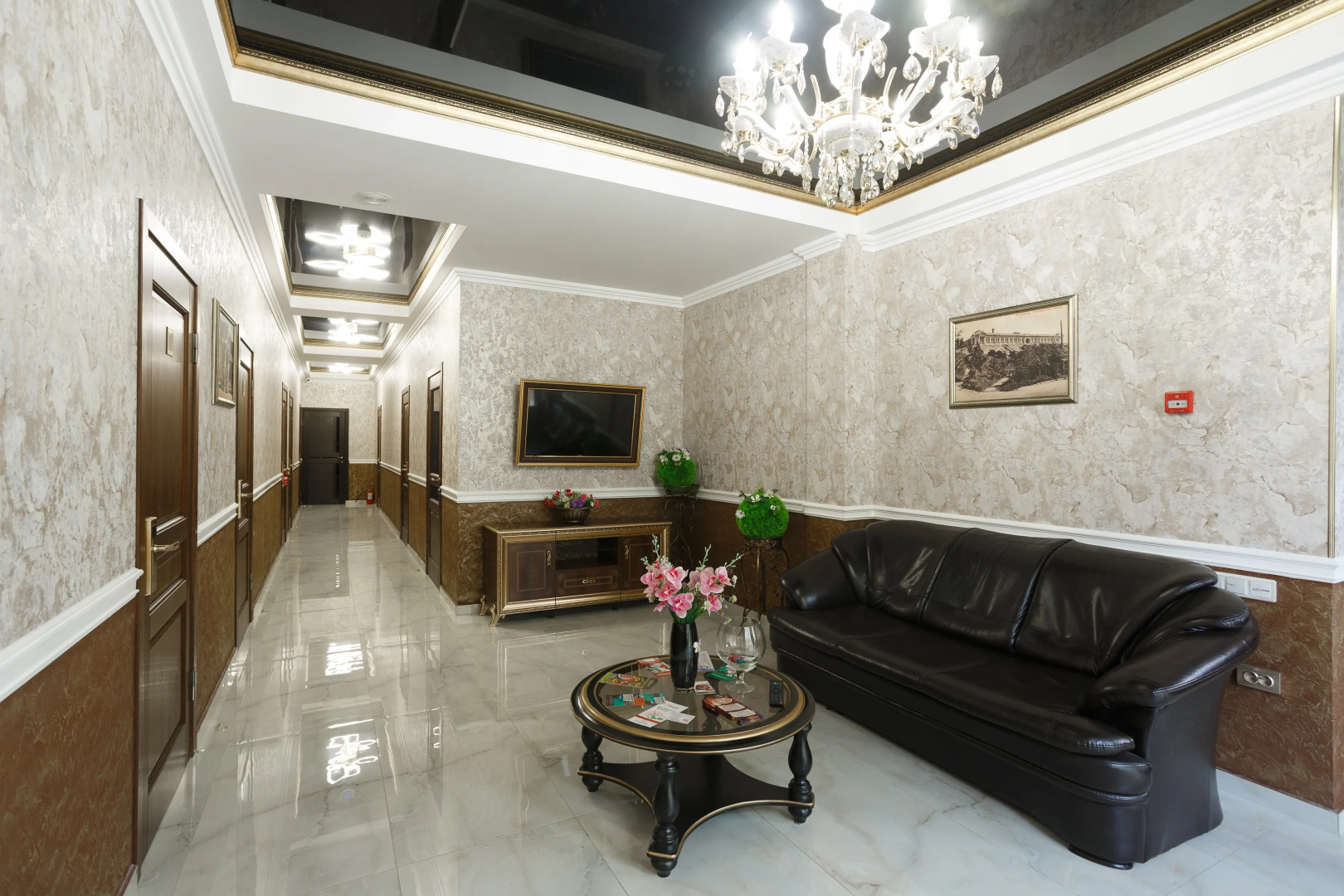 Отель Верона