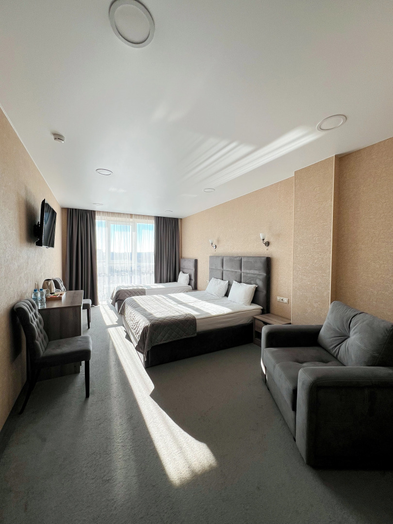 Отель Grand Sapphire