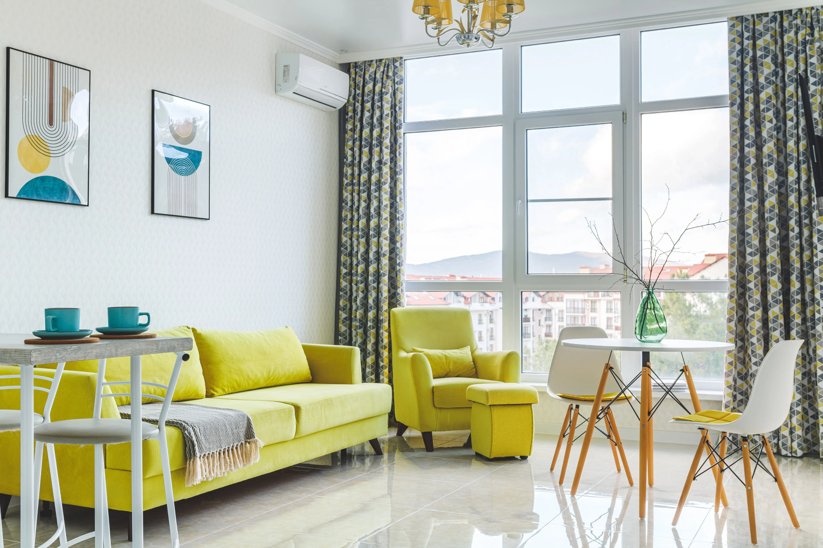 Квартира с видом на сосновый лес