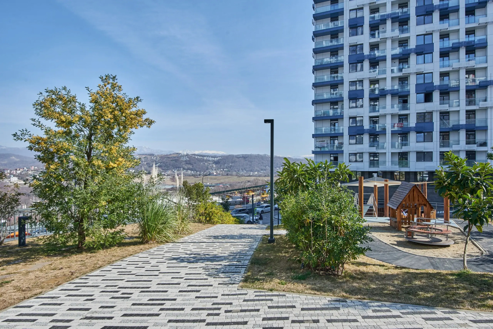 Квартира ЖИВИТЕ У МОРЯ Уютная Евродвушка в премиальном ЖК. Вид на море и горы