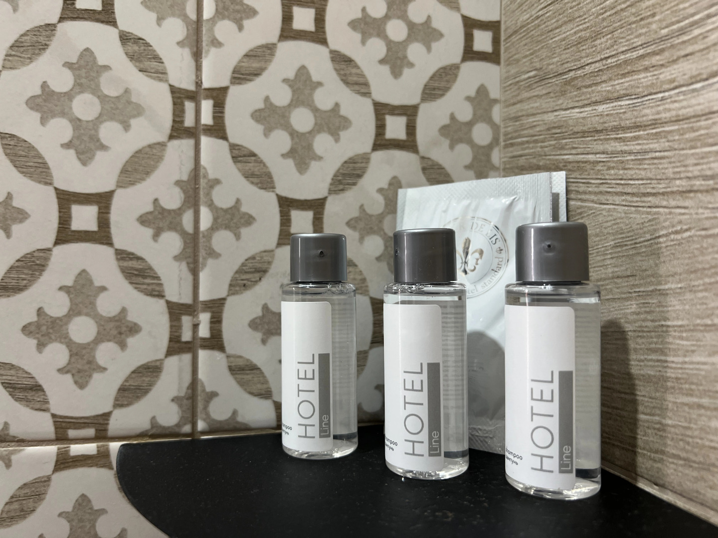 Отель Астонит