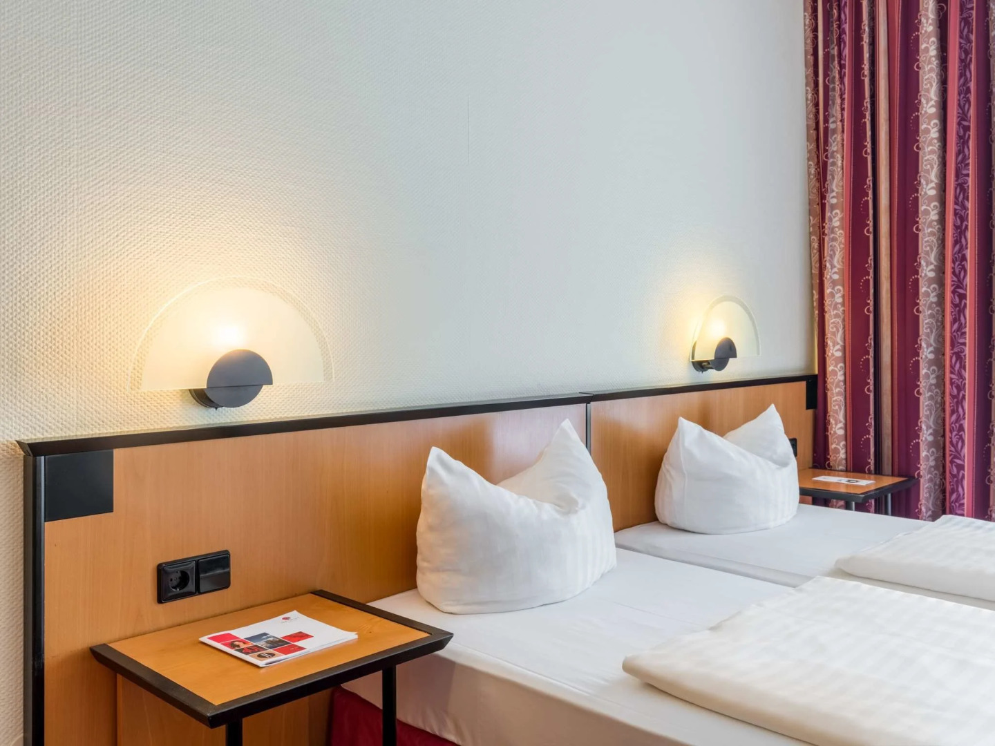 Отель Andante Hotel Dresden