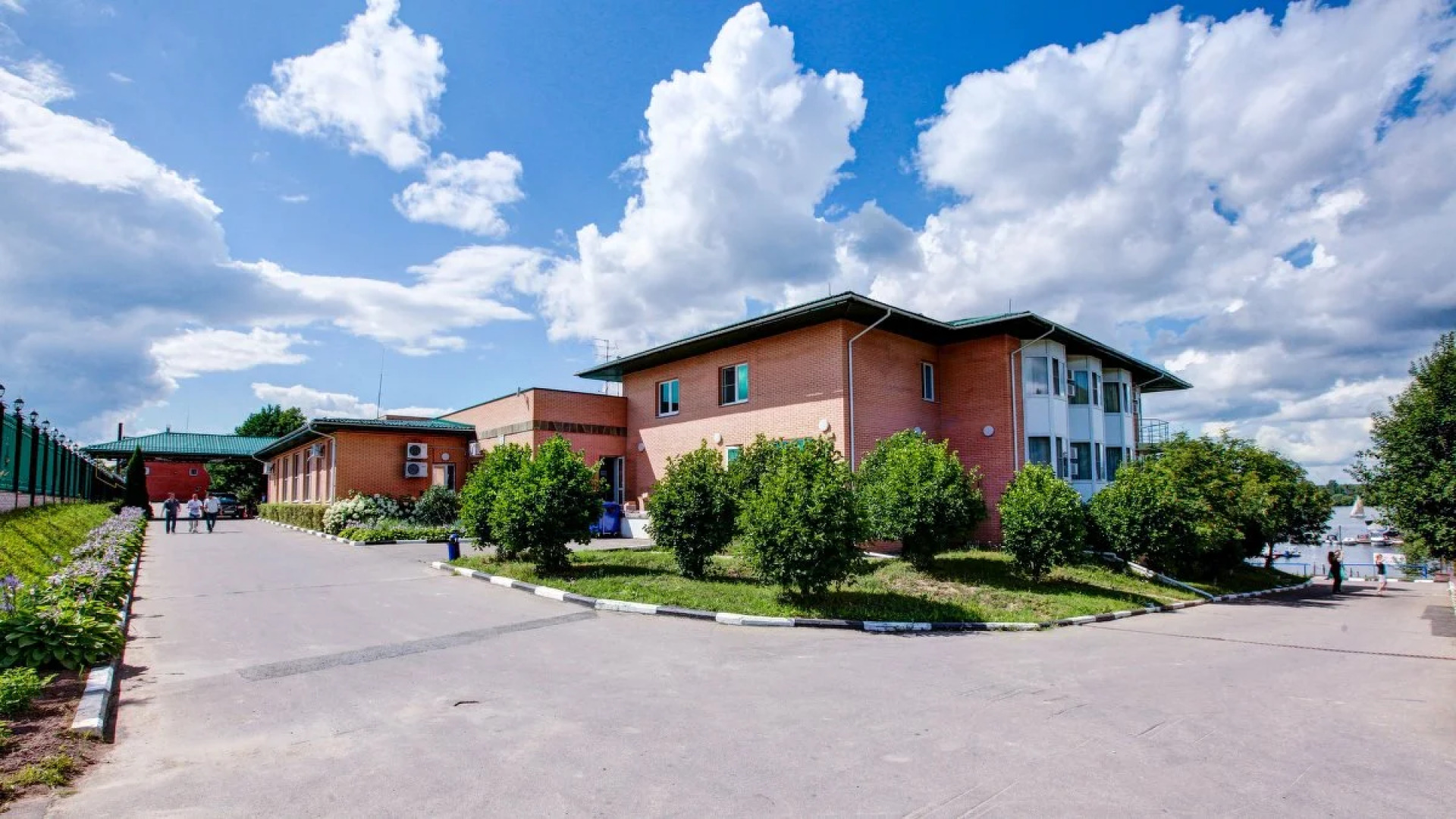 Отель Яхт-Клуб Новый Берег