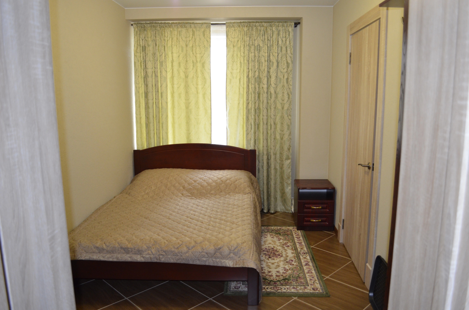 Хостел Делики