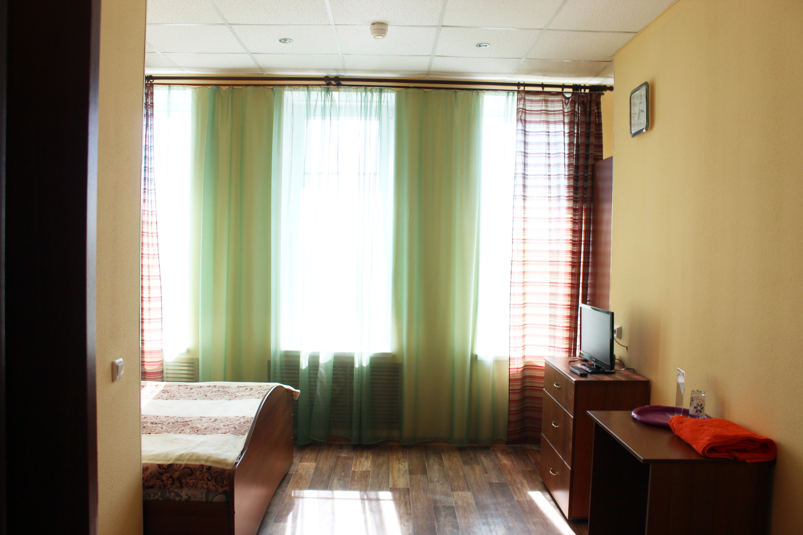 Отель Планета