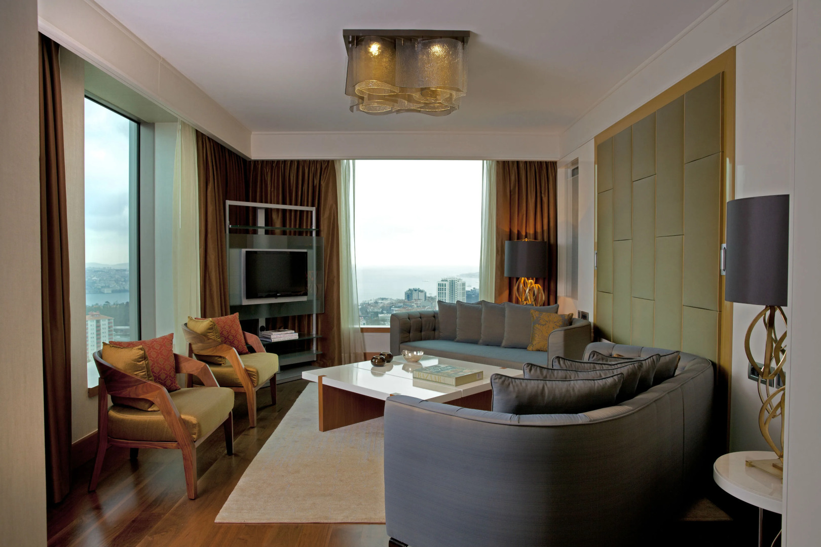 Renaissance Istanbul Polat Bosphorus Hotel