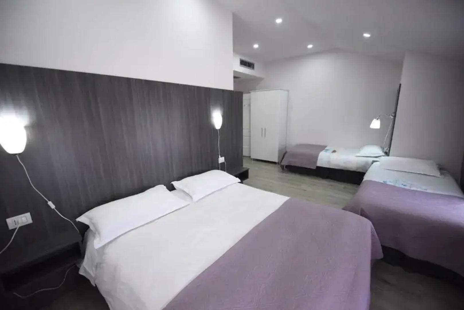 Отель Rose Garden