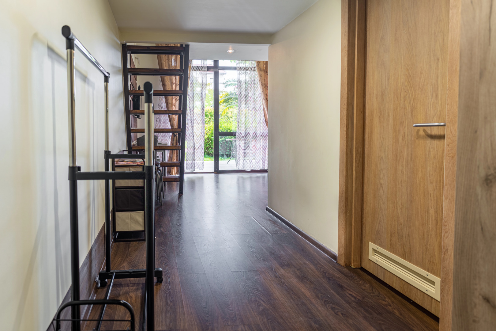 Апартаменты Триумфальная 10