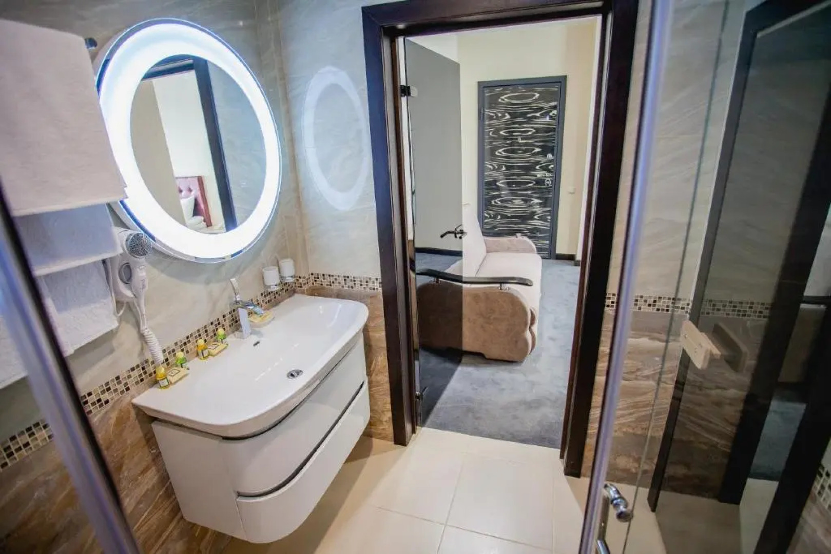 Отель Alex Aqua