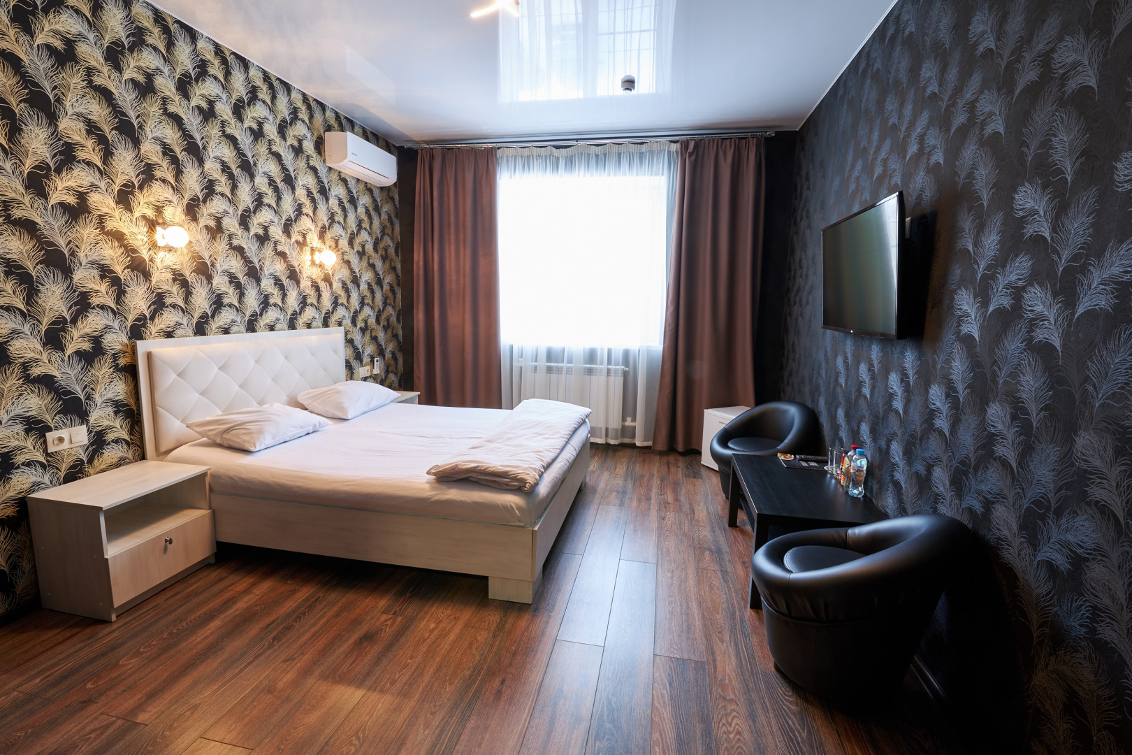 Отель Village House