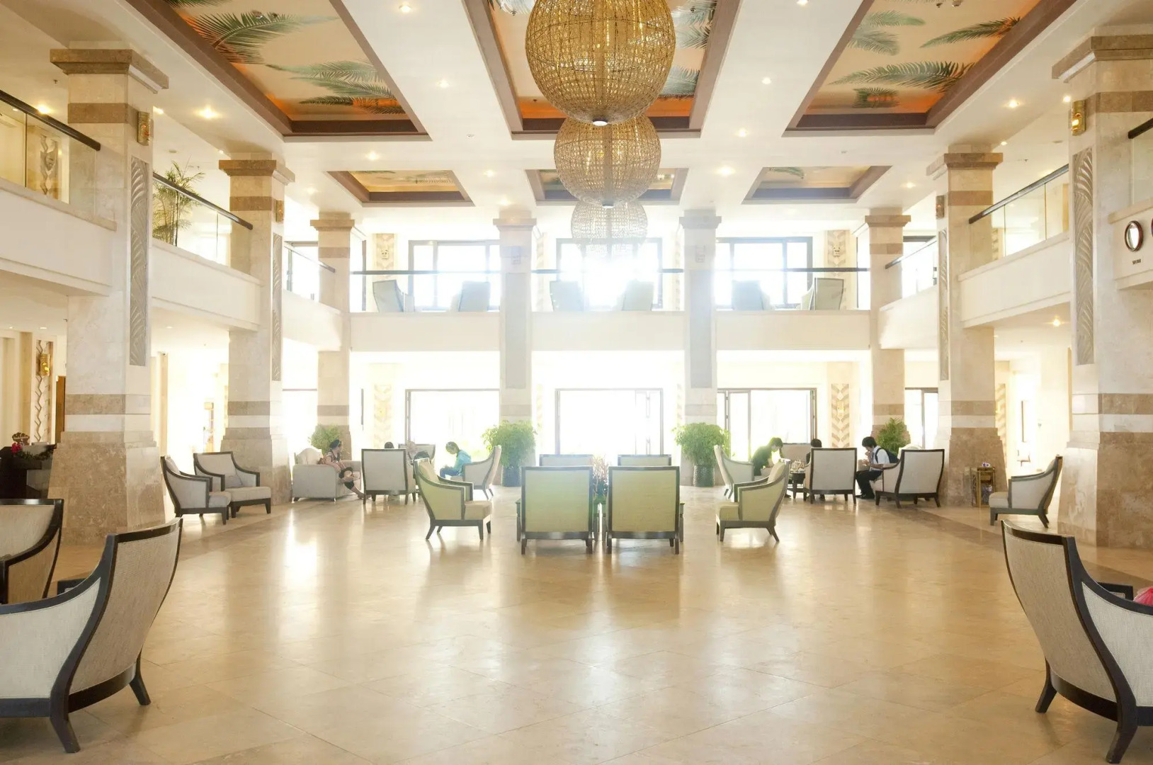 Отель Olalani Resort and Condotel