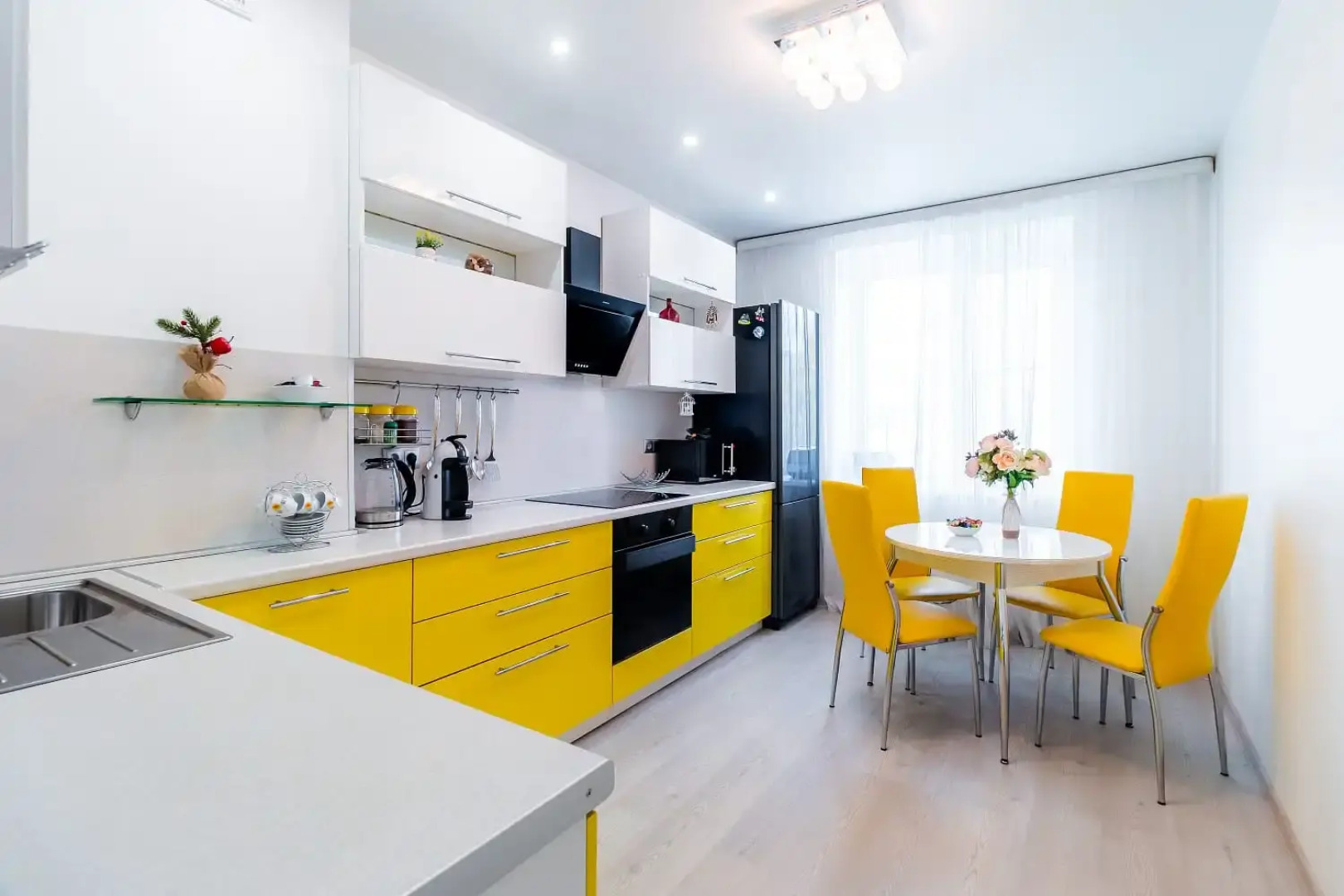 Апартаменты в Новом Доме Рядом с ЖД Вокзалом с евро ремонтом бонус кофемашина