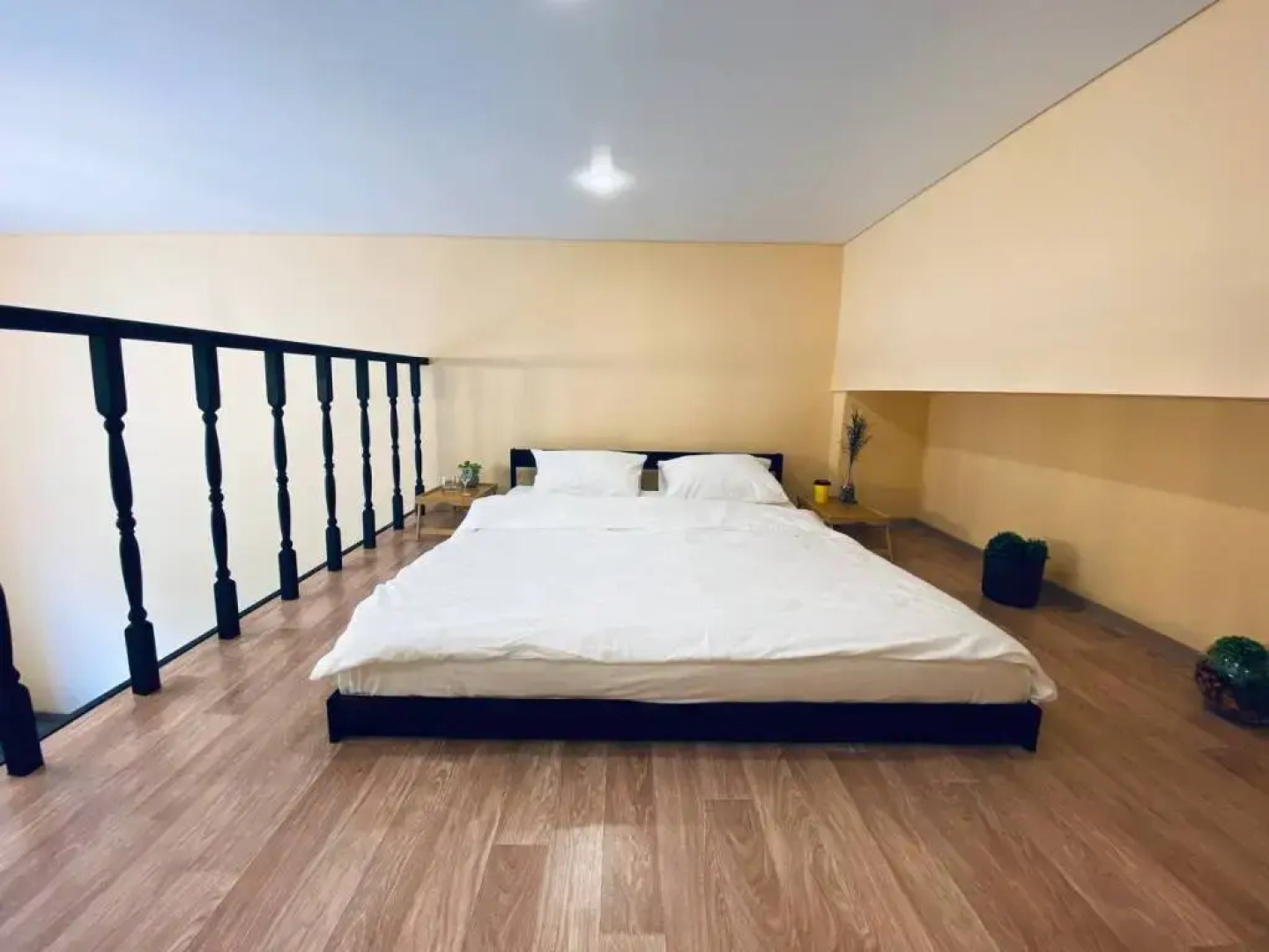 Апартаменты Room-Room Хользунова 39