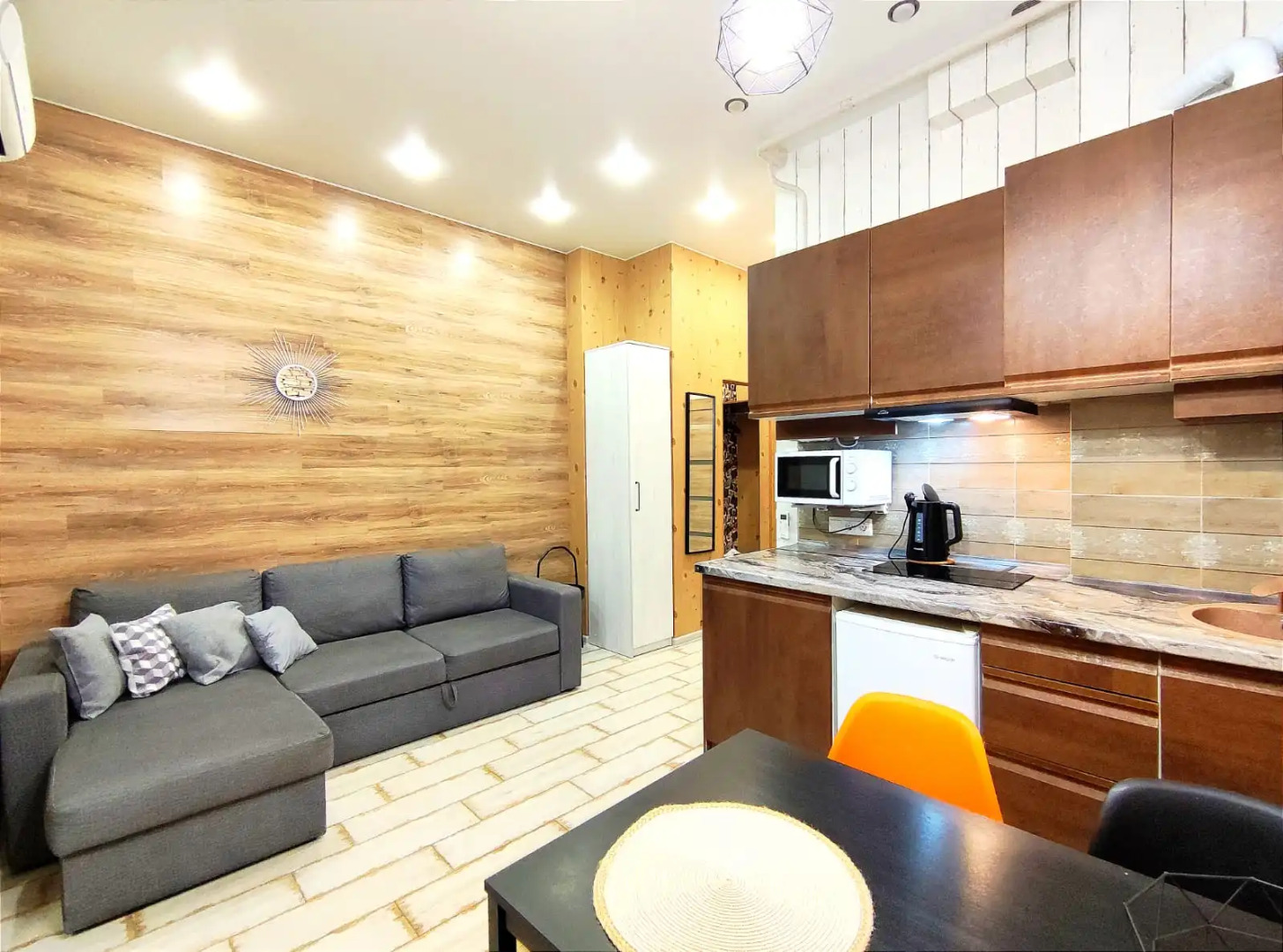 Апартаменты Автомобильный переулок 10