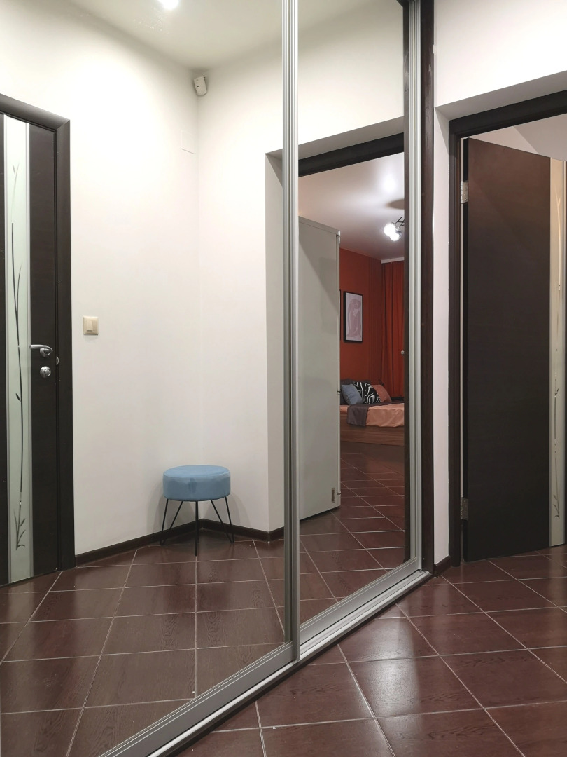 Апартаменты студия Рябиновый закат